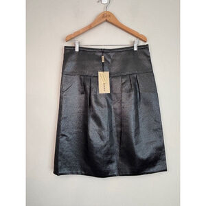 Burberry Women's Size 6 Charcoal Metallic Knee Length A-Line Skirt Designer